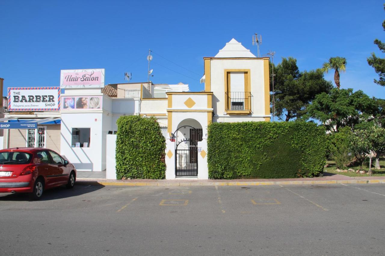 Bungalow Carpe Diem Wifi Torrevieja Exteriör bild
